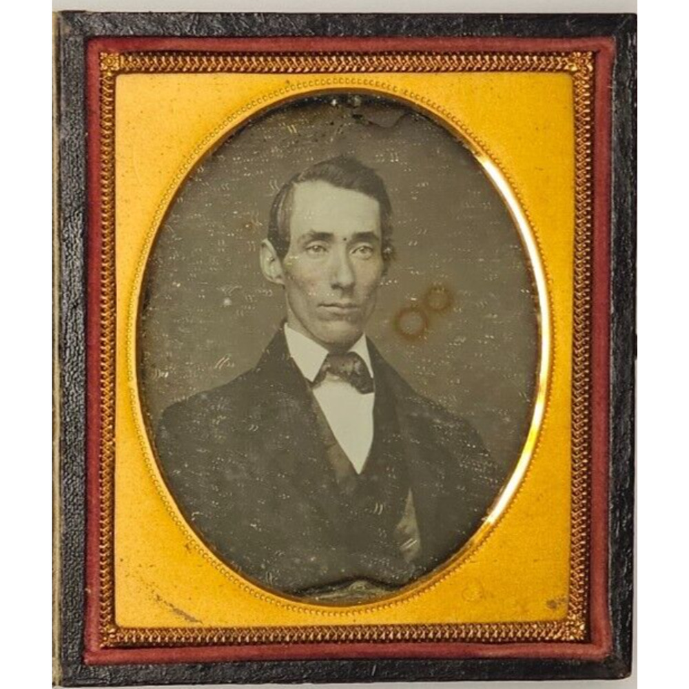 1/6th Plate Daguerreotype Of A Young Lincoln Look-Alike In A Complete Union Case